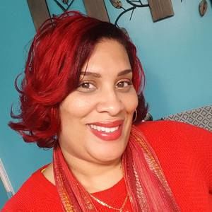 Meet your Posher, Cassandra